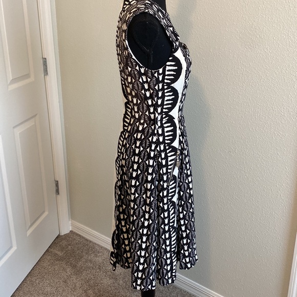 TRACY REESE DRESS⭐️⭐️ - Picture 7 of 15